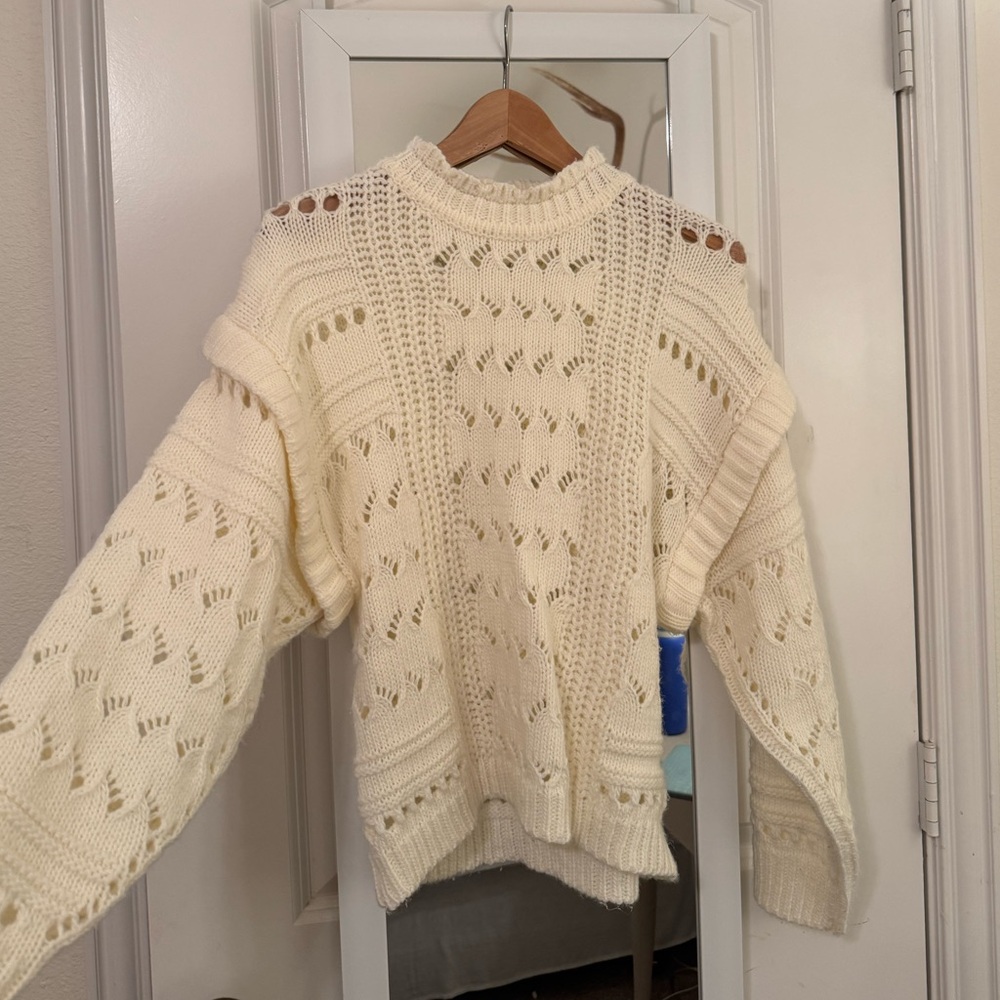 Line & Dot cream sweater